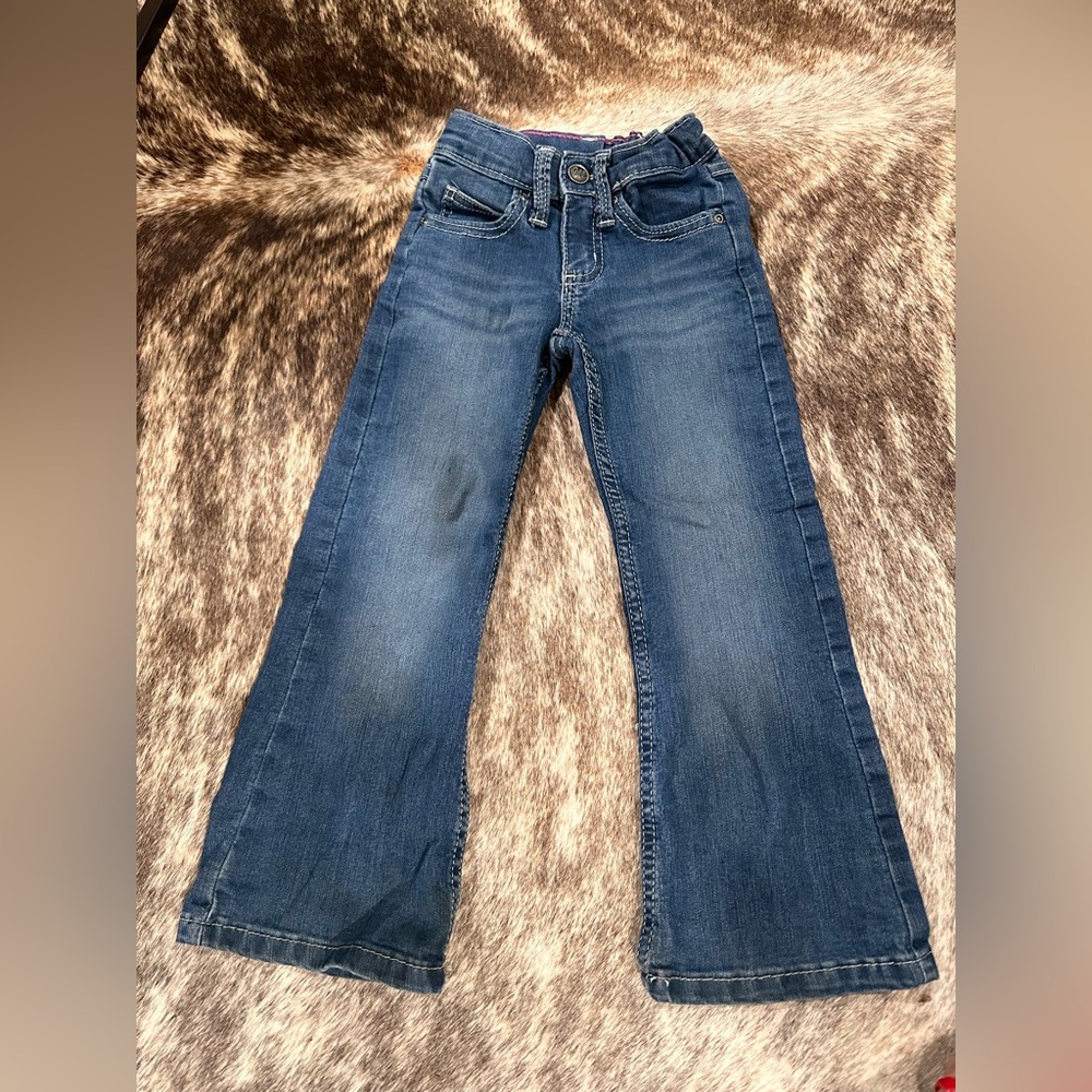 Toddler girl wranglers size 5t